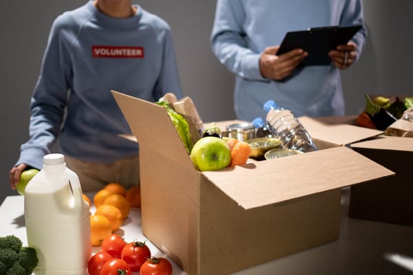 How to Practice Charity in Ramadan 2024