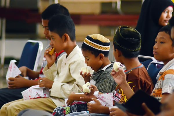 How to Instill Islamic Values in Children
